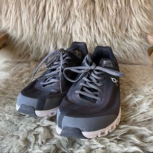 Men’s ON Cloudflow Running Shoe WIDE